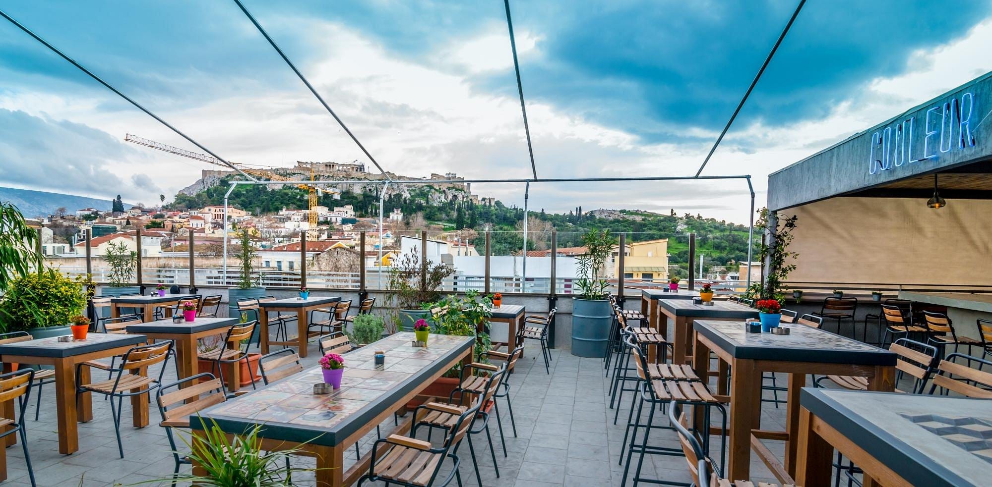 Rooftopbar in Athene: Couleur Locale Athens
